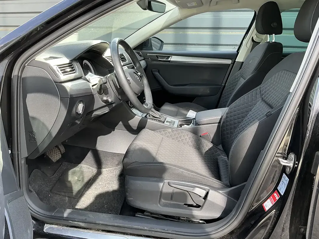 Skoda Superb - Thumbnail 5
