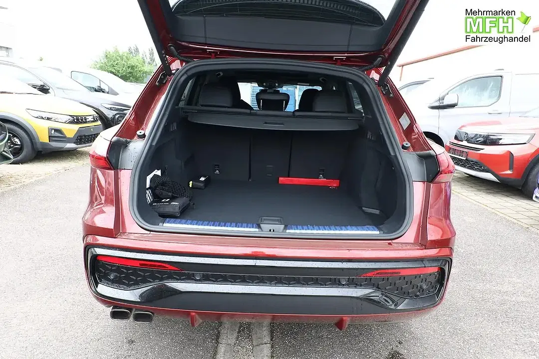Audi Q5 - Thumbnail 10