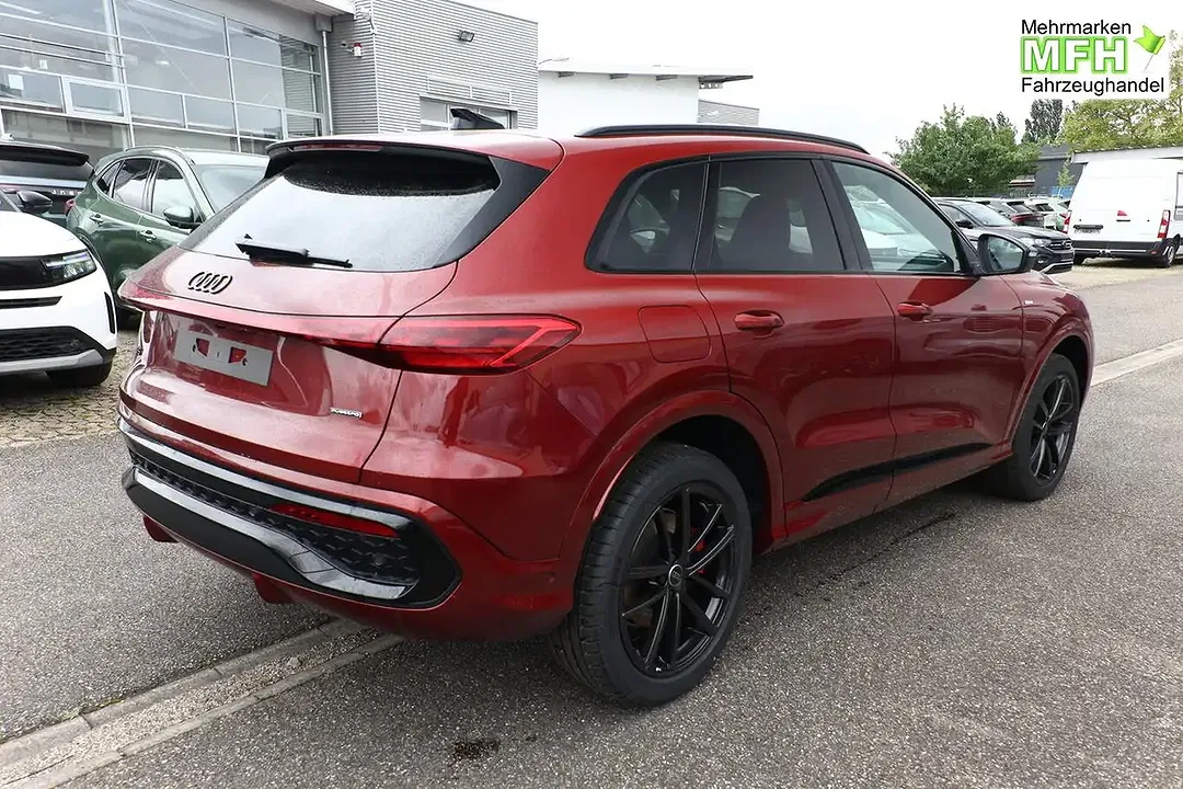 Audi Q5 - Thumbnail 2