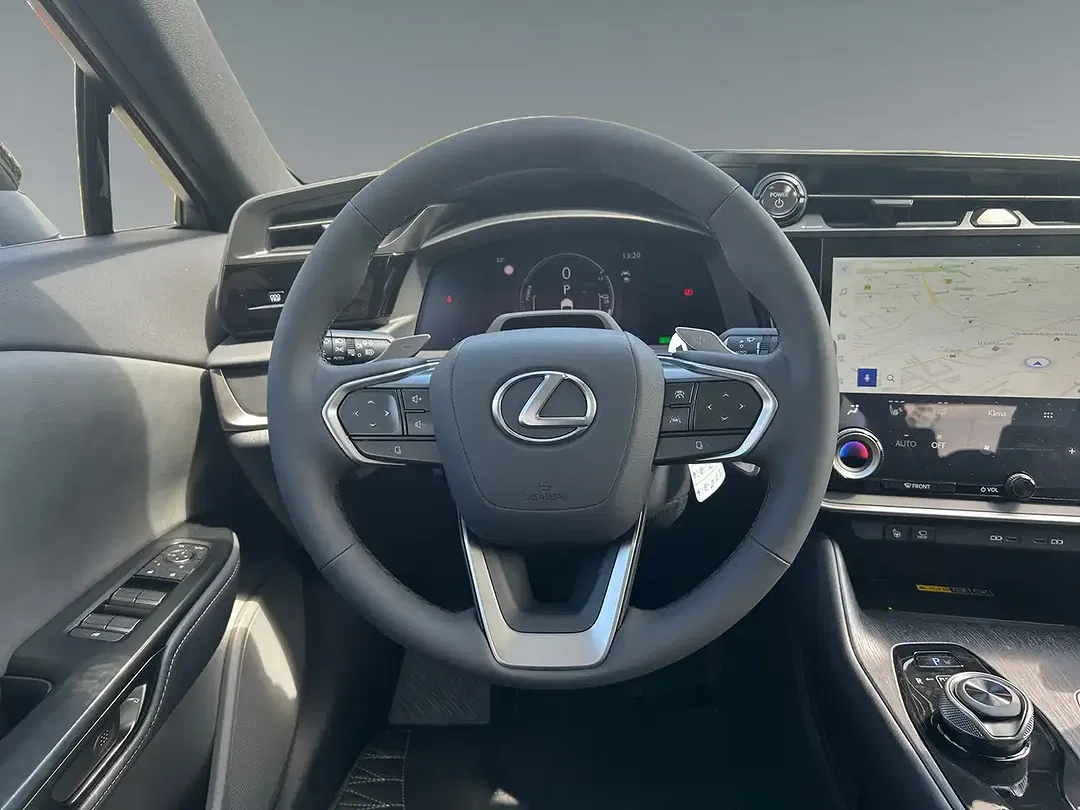 Lexus RZ - Thumbnail 12