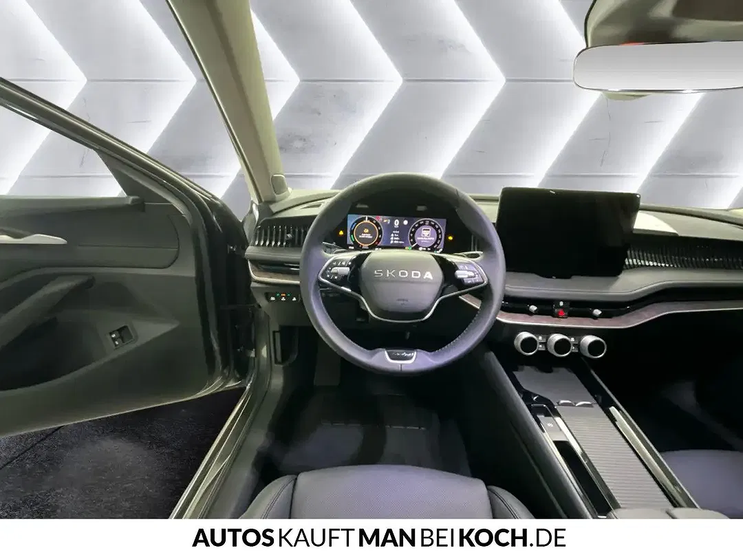 Skoda Superb - Thumbnail 8