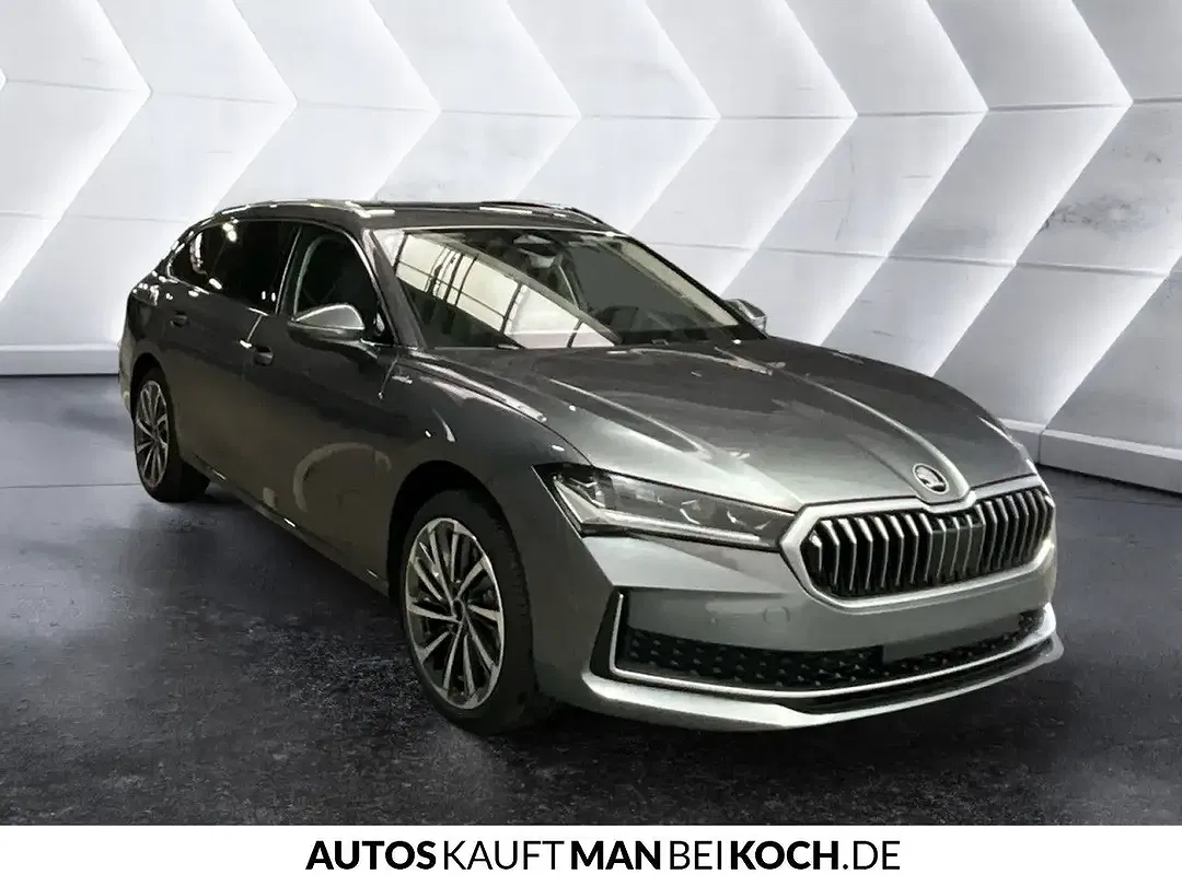 Skoda Superb - Thumbnail 4