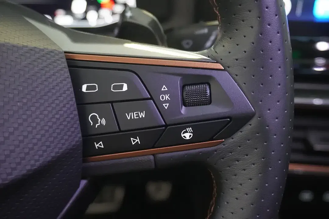 CUPRA Leon - Thumbnail 13