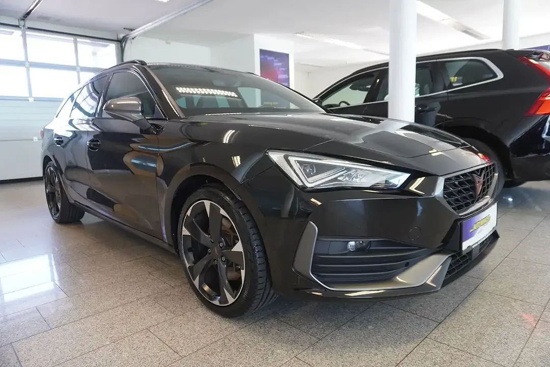 CUPRA Leon - Thumbnail 3