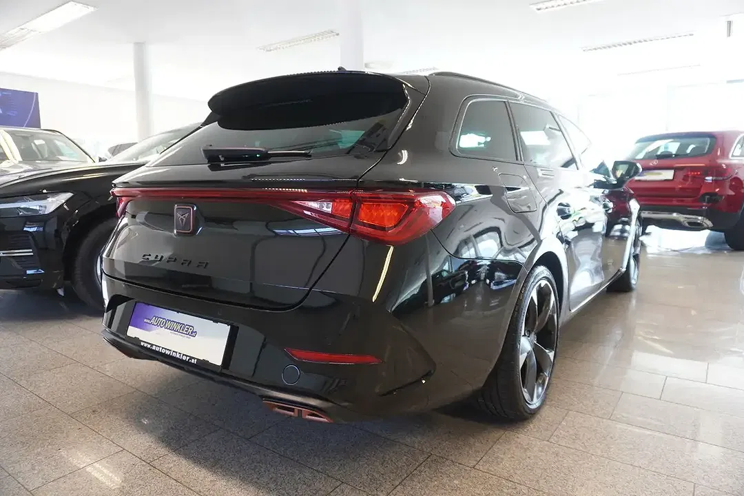 CUPRA Leon - Thumbnail 5