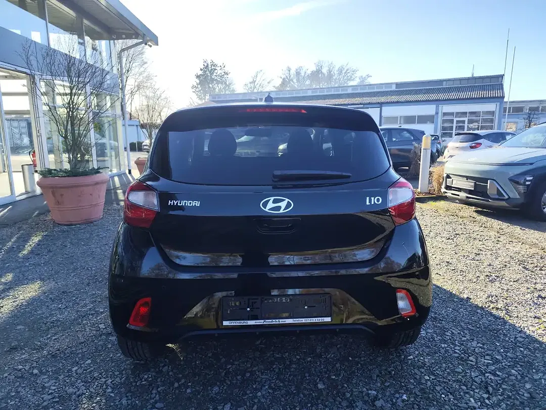 Hyundai i10 - Thumbnail 5