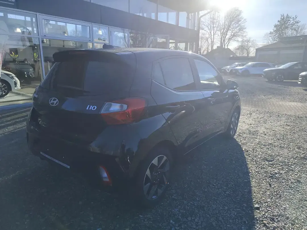 Hyundai i10 - Thumbnail 6
