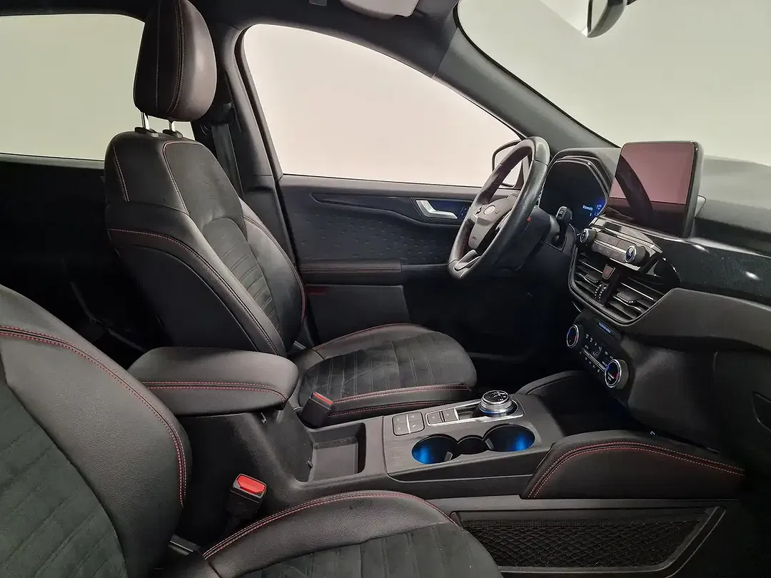 Ford Kuga - Thumbnail 6