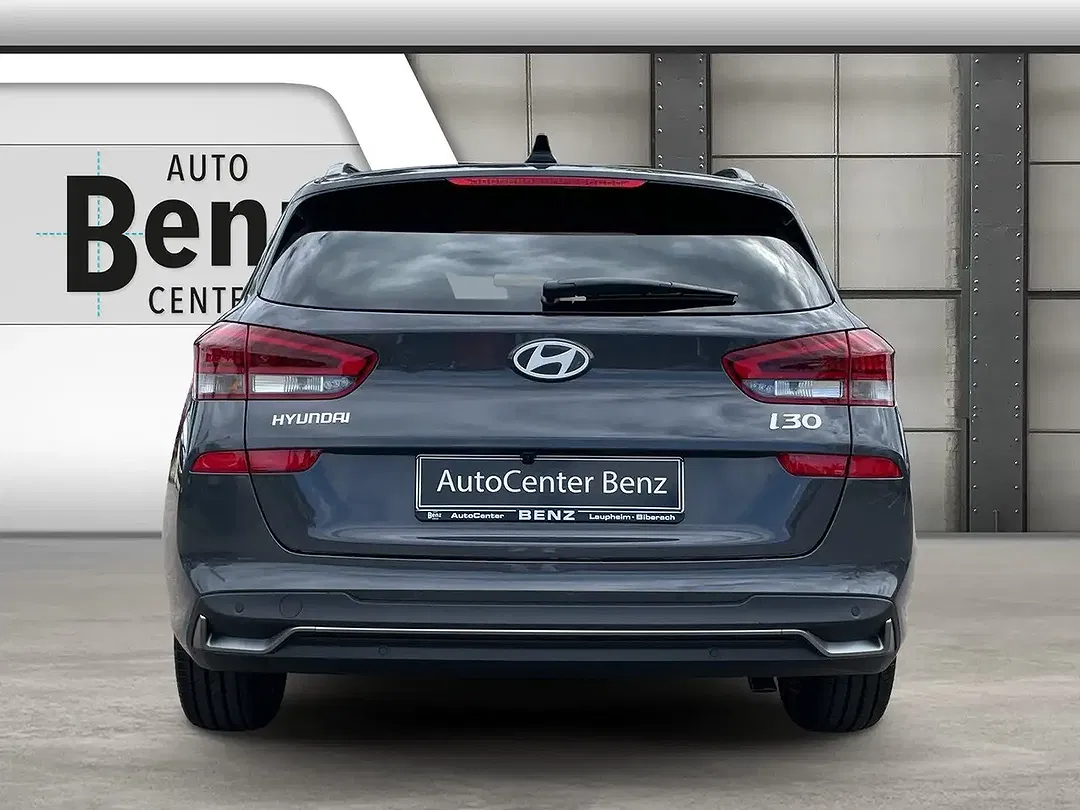 Hyundai i30 - Thumbnail 4