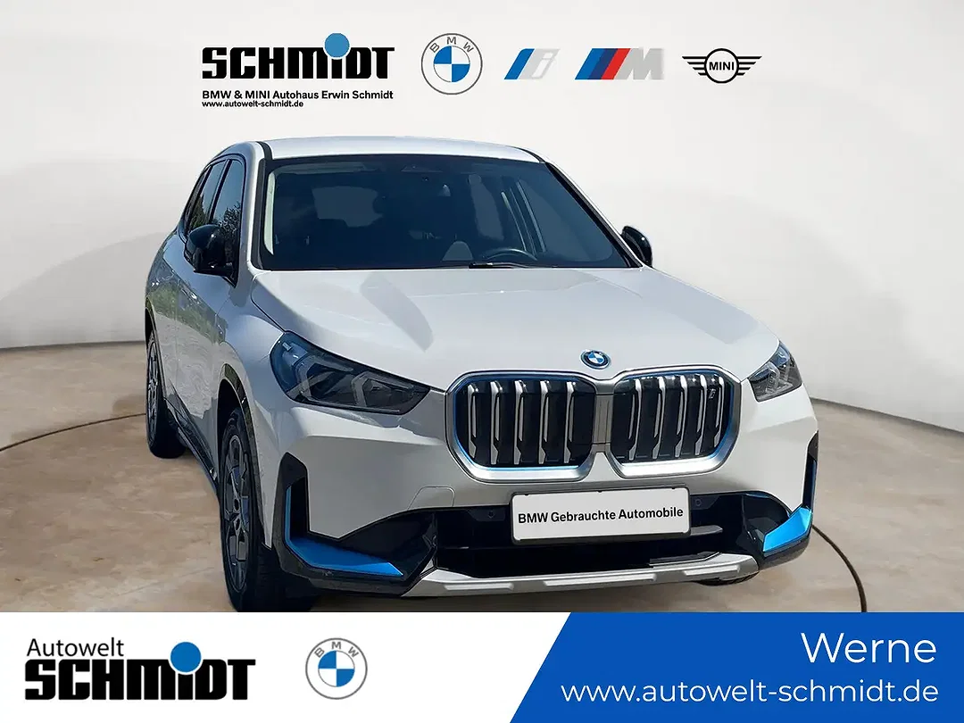 BMW iX1 - Afbeelding 1
