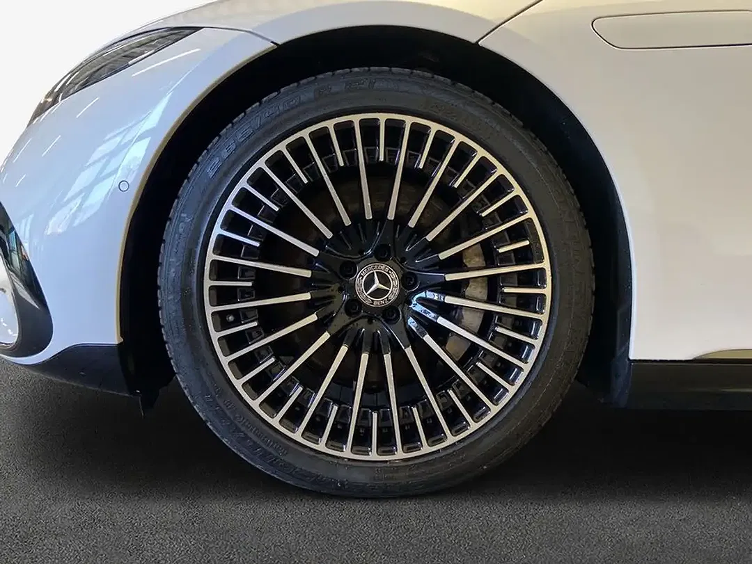 Mercedes-Benz EQS - Thumbnail 7