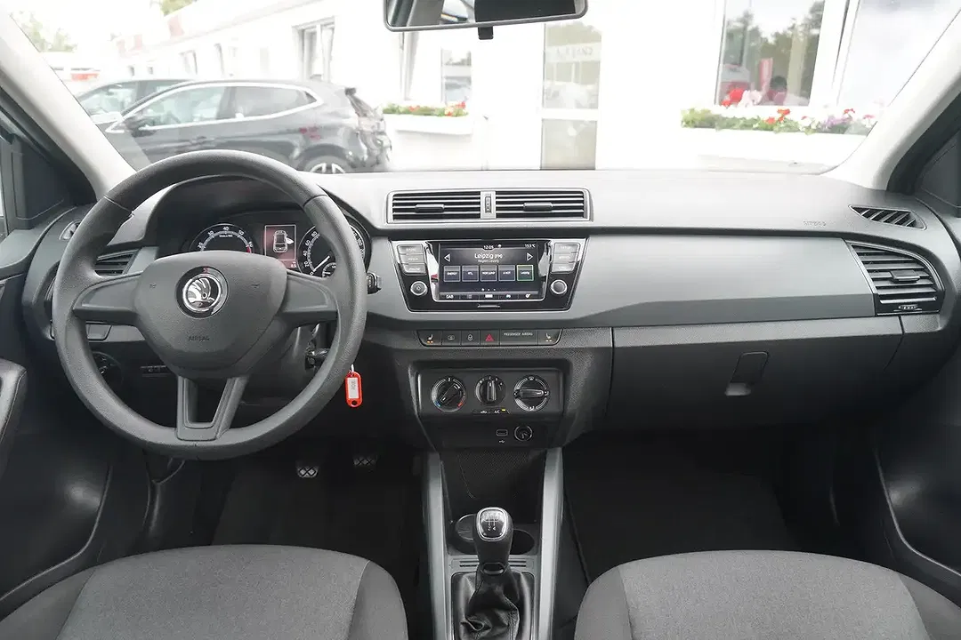 Skoda Fabia - Thumbnail 14
