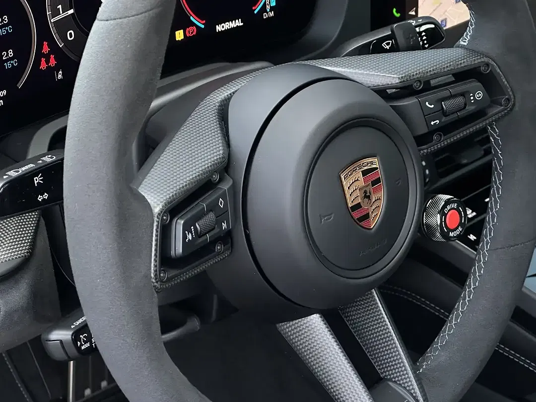 Porsche 992 - Thumbnail 13