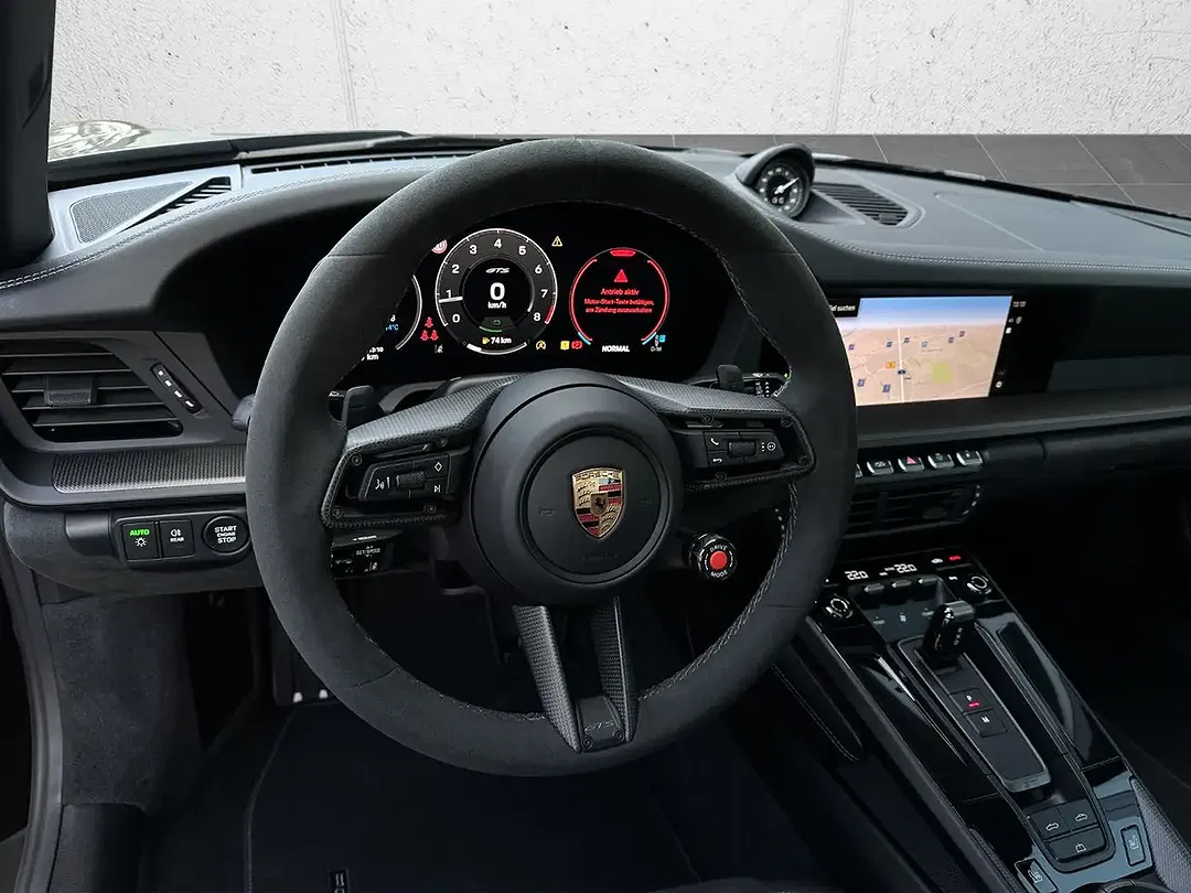 Porsche 992 - Thumbnail 9