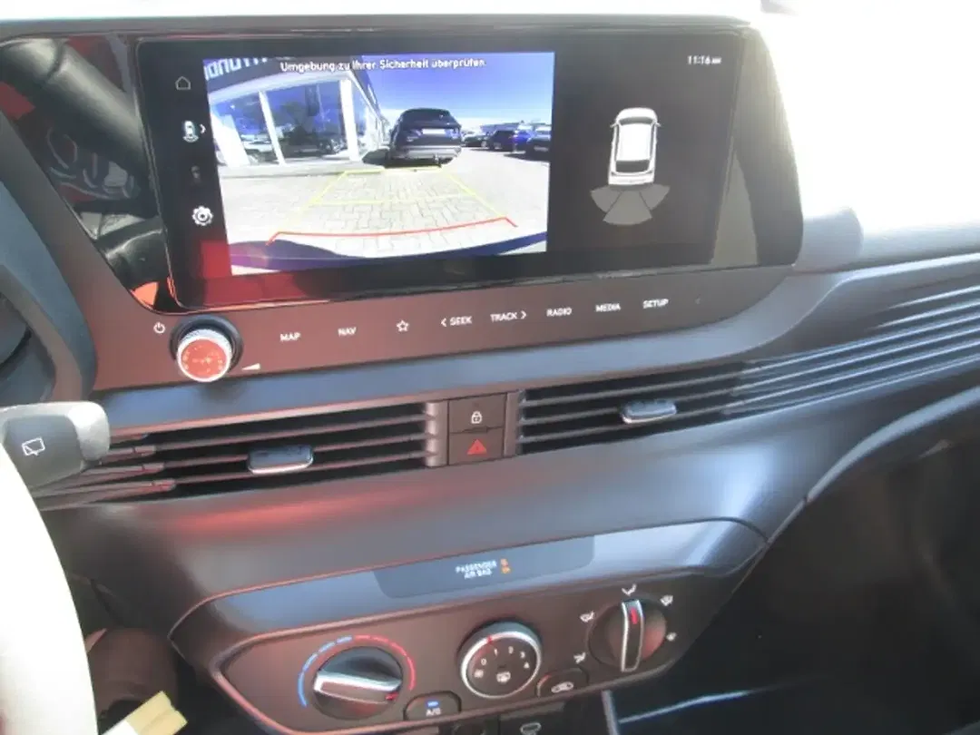 Hyundai i20 - Thumbnail 13