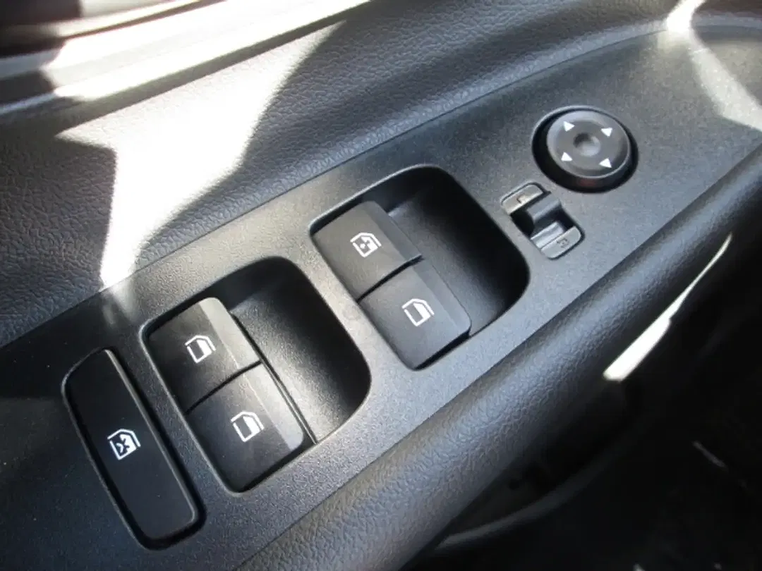 Hyundai i20 - Thumbnail 15