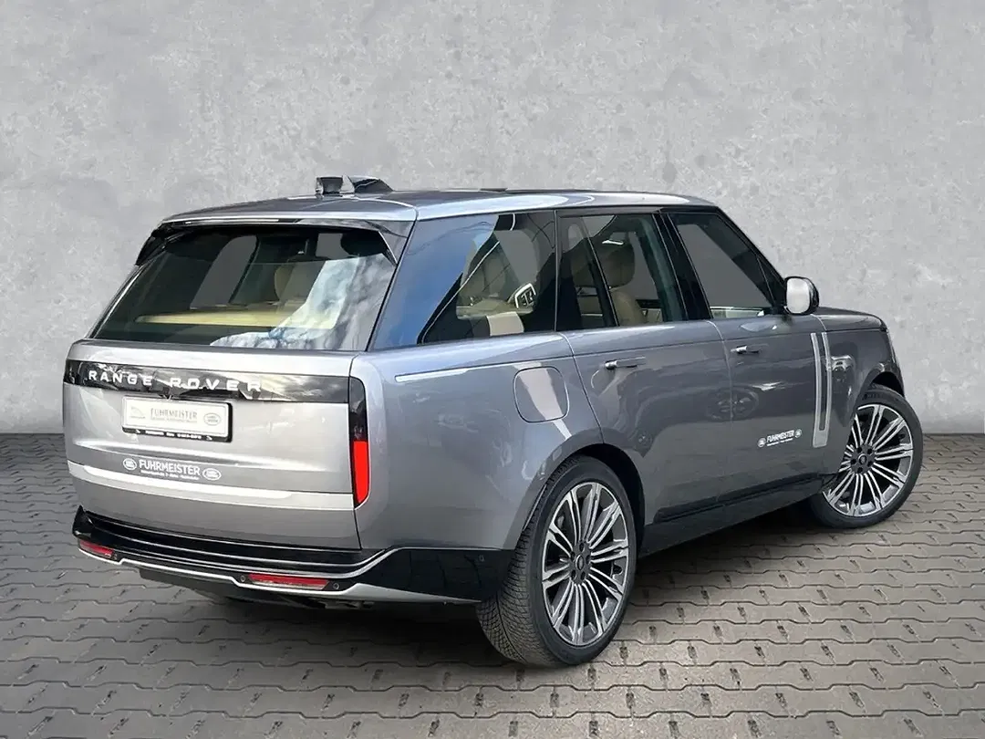 Land Rover Range Rover - Thumbnail 2
