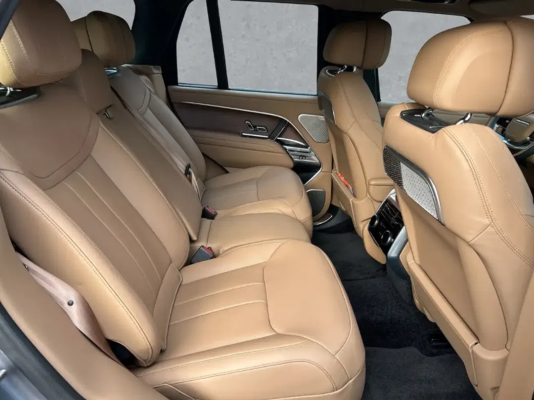 Land Rover Range Rover - Thumbnail 5