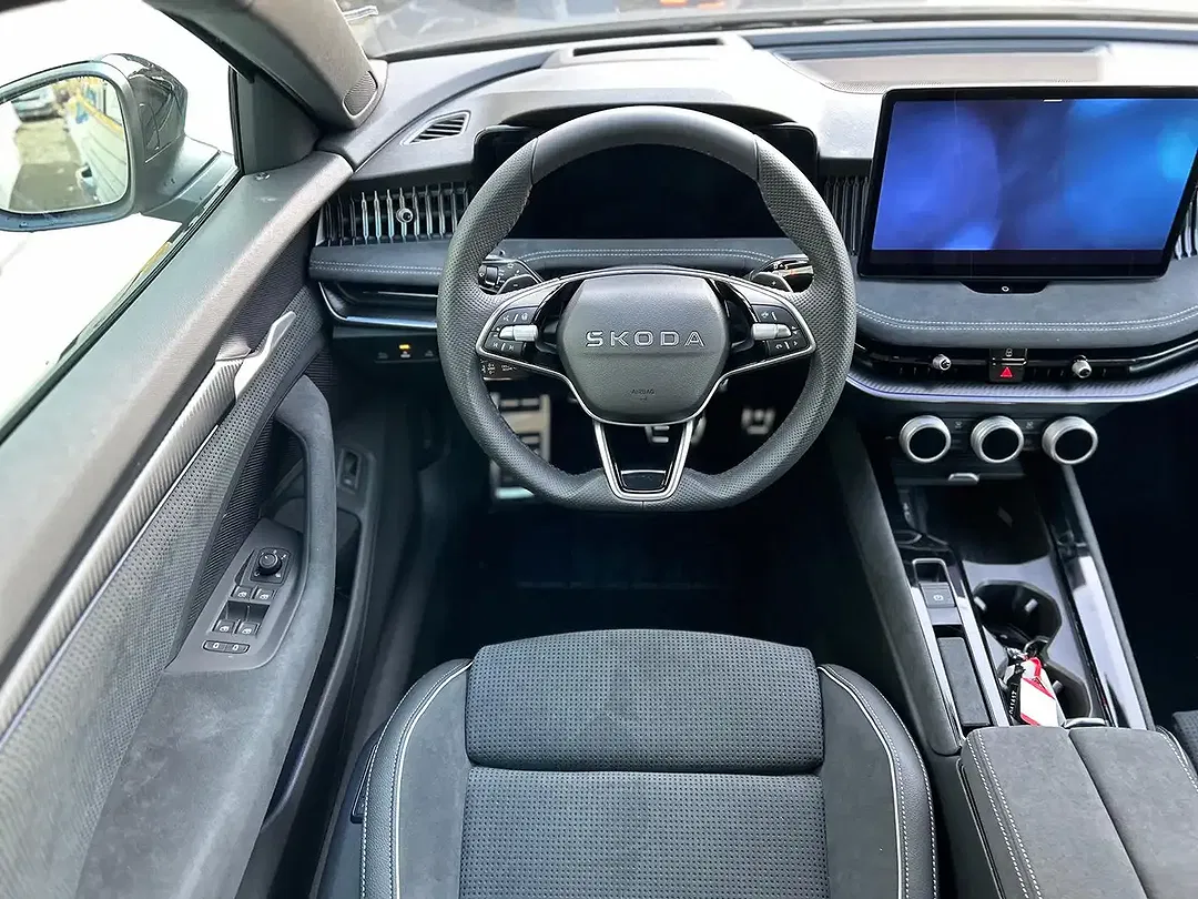 Skoda Superb - Thumbnail 13