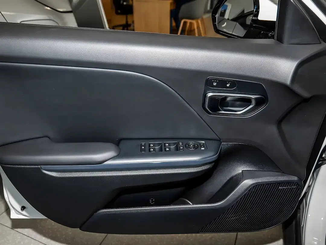Kia K4 - Thumbnail 13