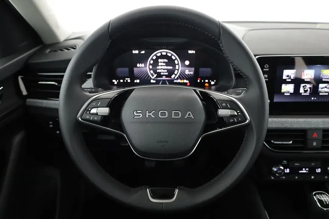 Skoda Kamiq - Thumbnail 5
