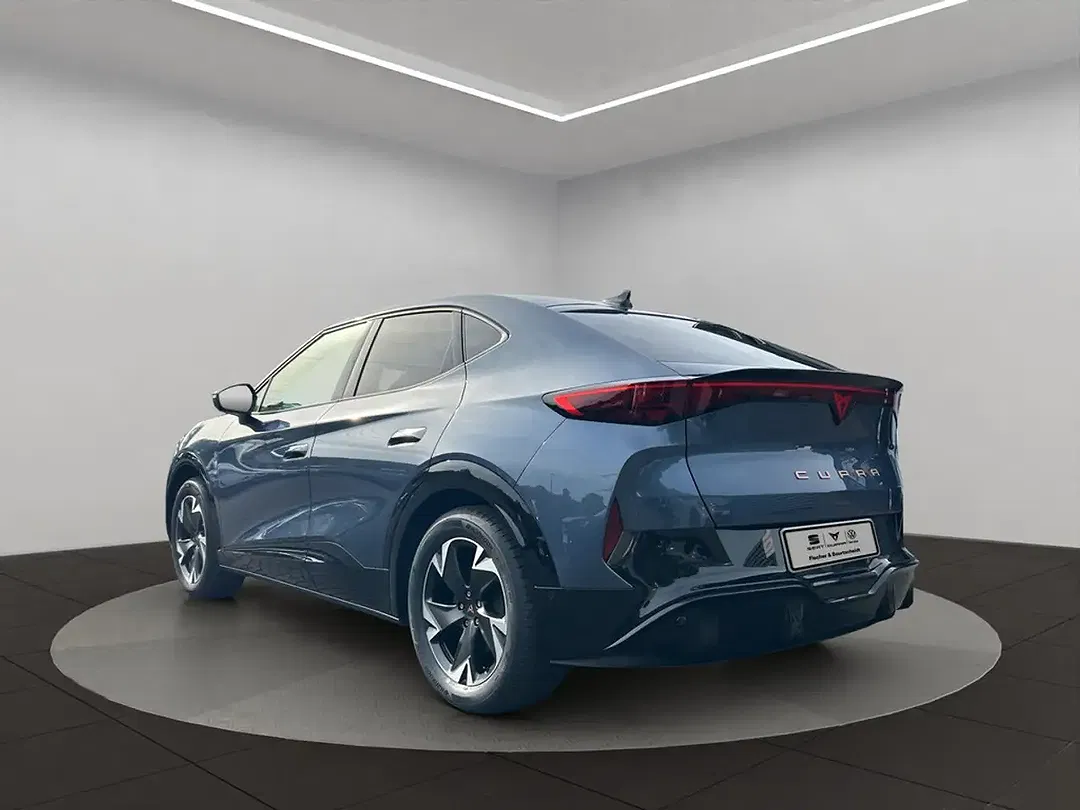 CUPRA Tavascan - Thumbnail 3