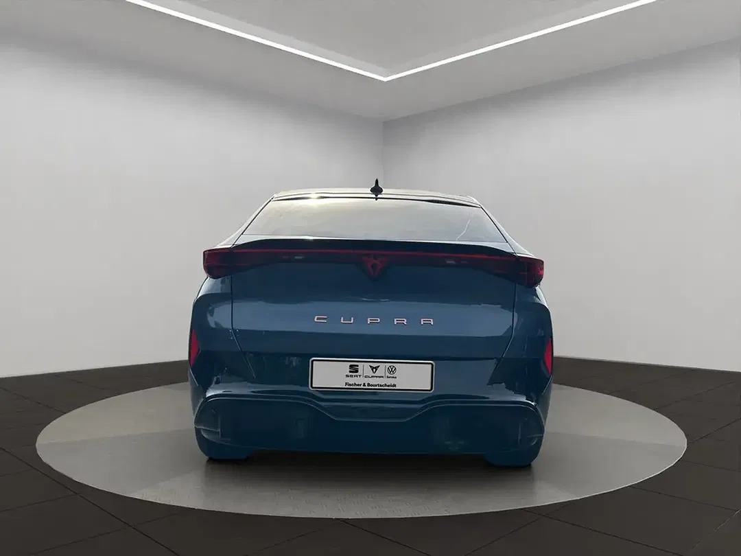 CUPRA Tavascan - Thumbnail 4