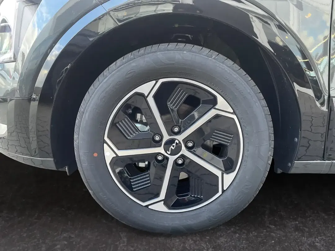 Kia Niro - Thumbnail 14