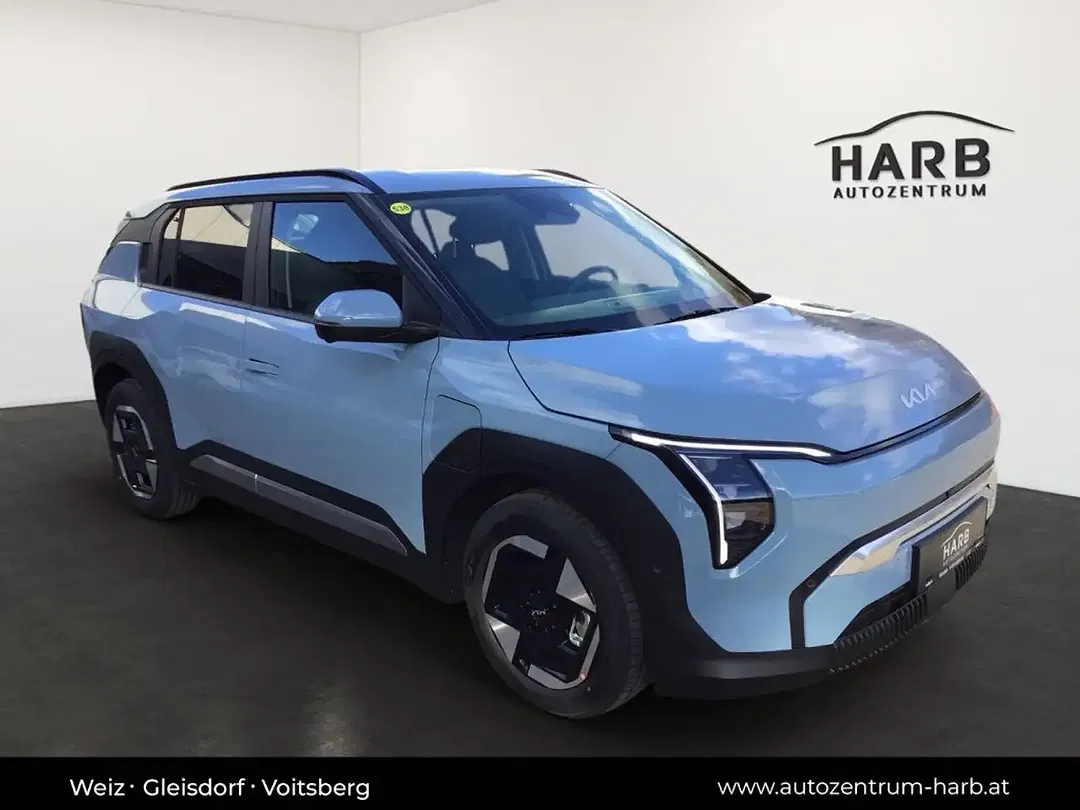 Kia EV3 - Thumbnail 5