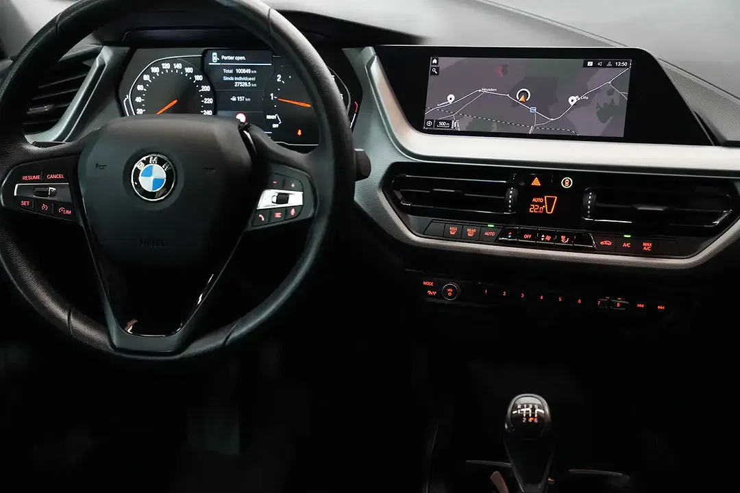 BMW 116 - Thumbnail 9