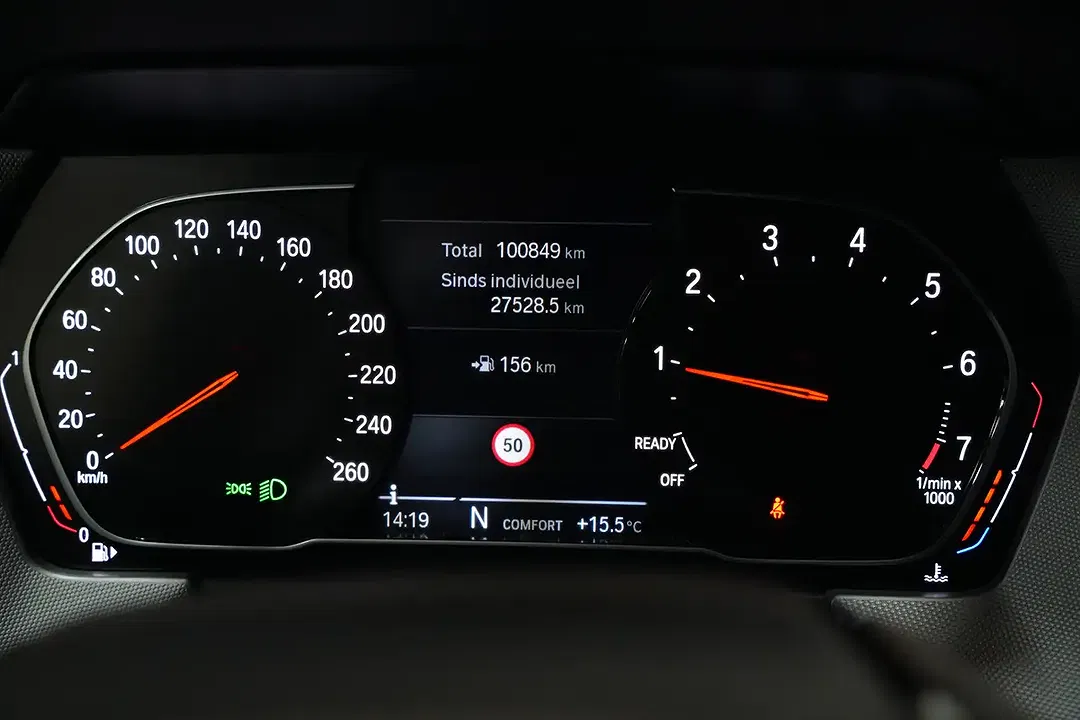 BMW 116 - Thumbnail 11