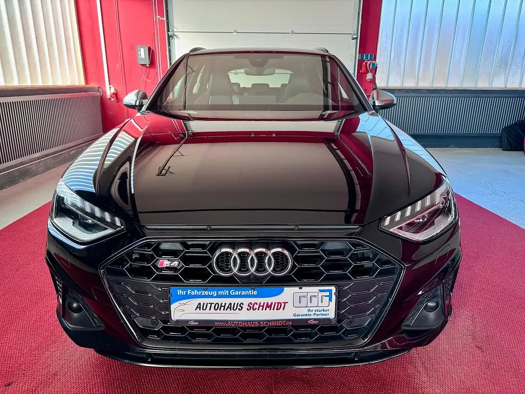 Audi S4 - Thumbnail 4