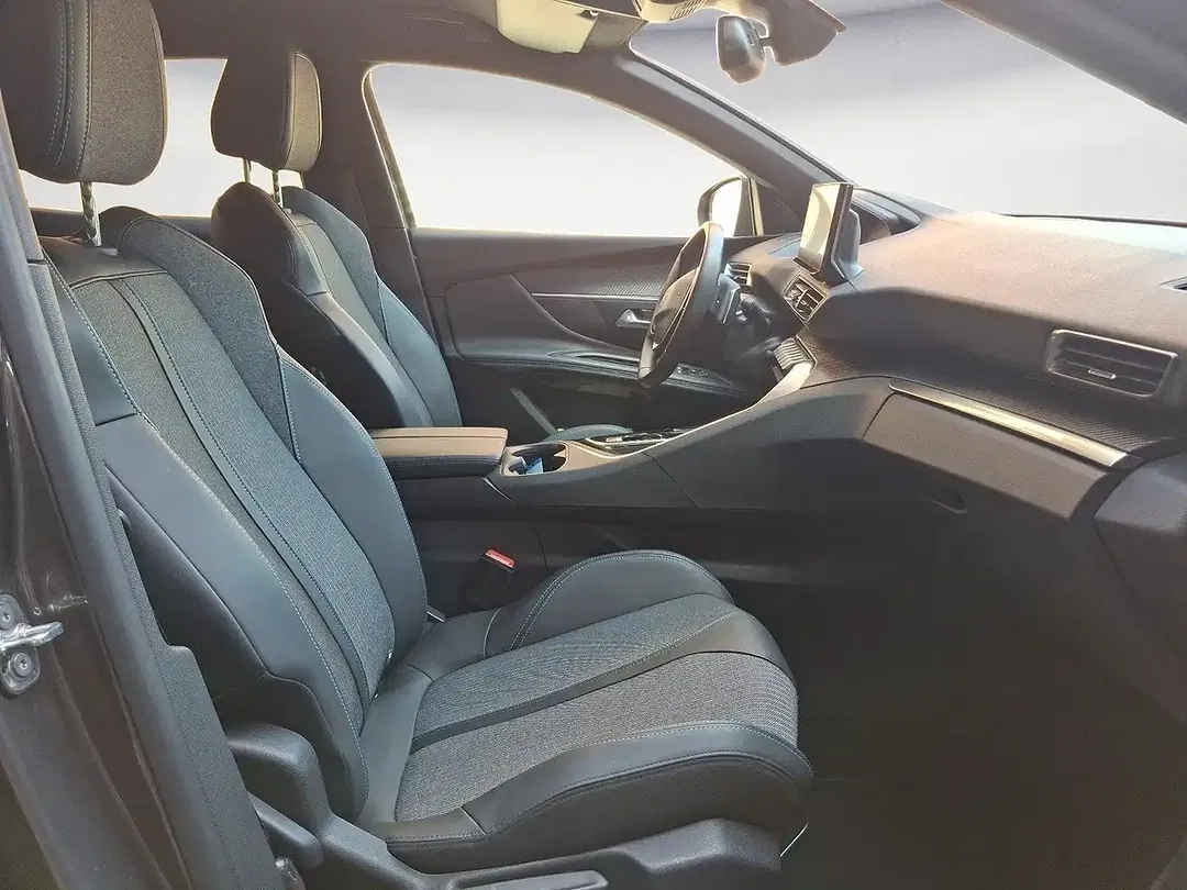 Peugeot 3008 - Thumbnail 8
