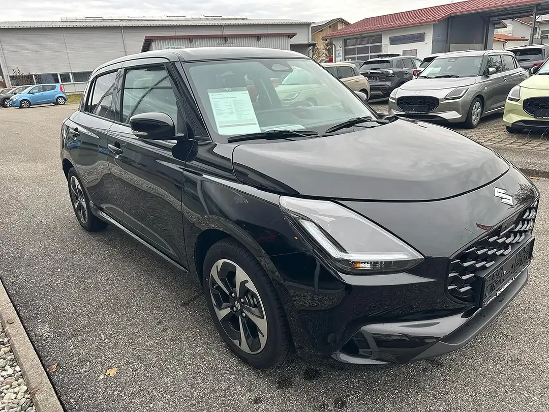 Suzuki Swift - Thumbnail 6