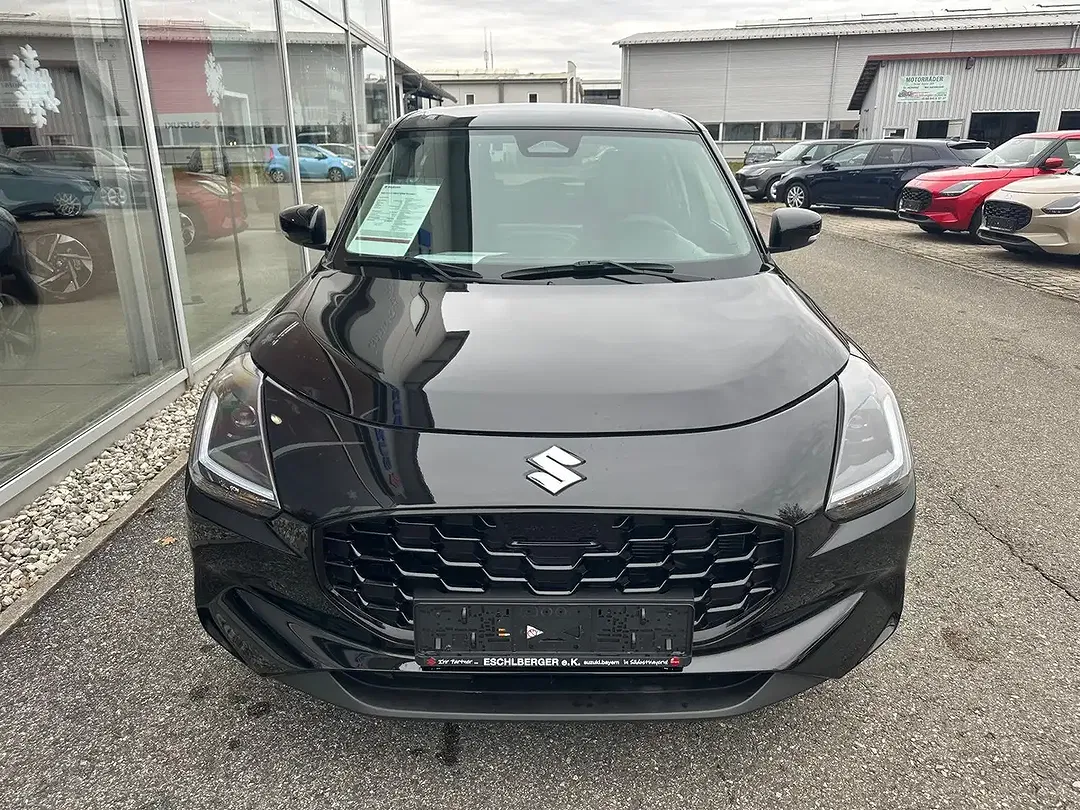 Suzuki Swift - Thumbnail 7