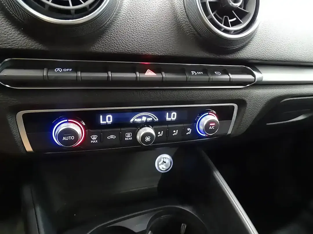 Audi A3 - Thumbnail 11