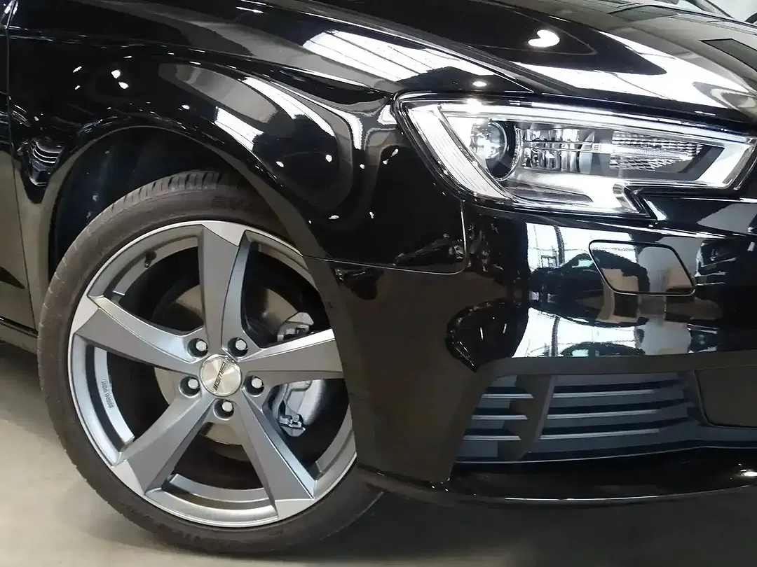 Audi A3 - Thumbnail 4