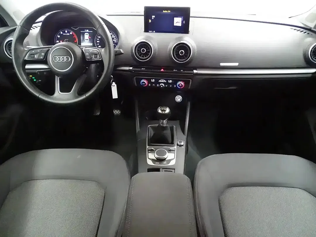 Audi A3 - Thumbnail 5