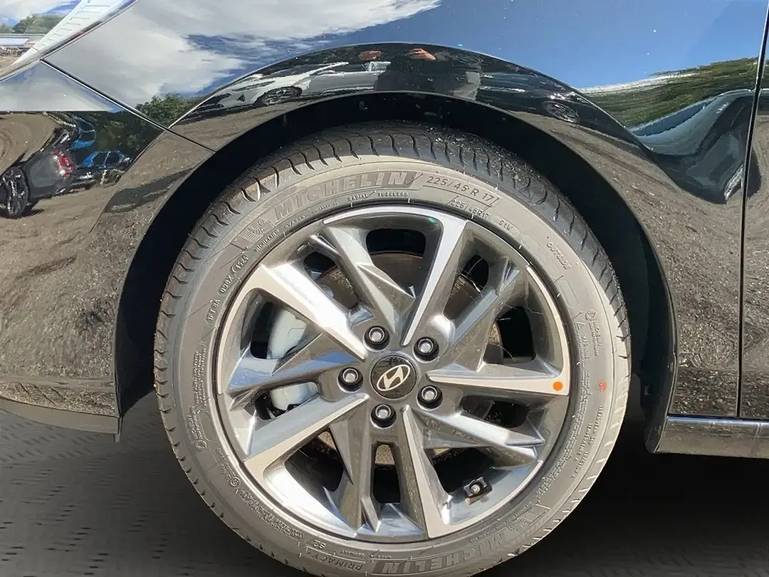 Hyundai i30 - Thumbnail 3