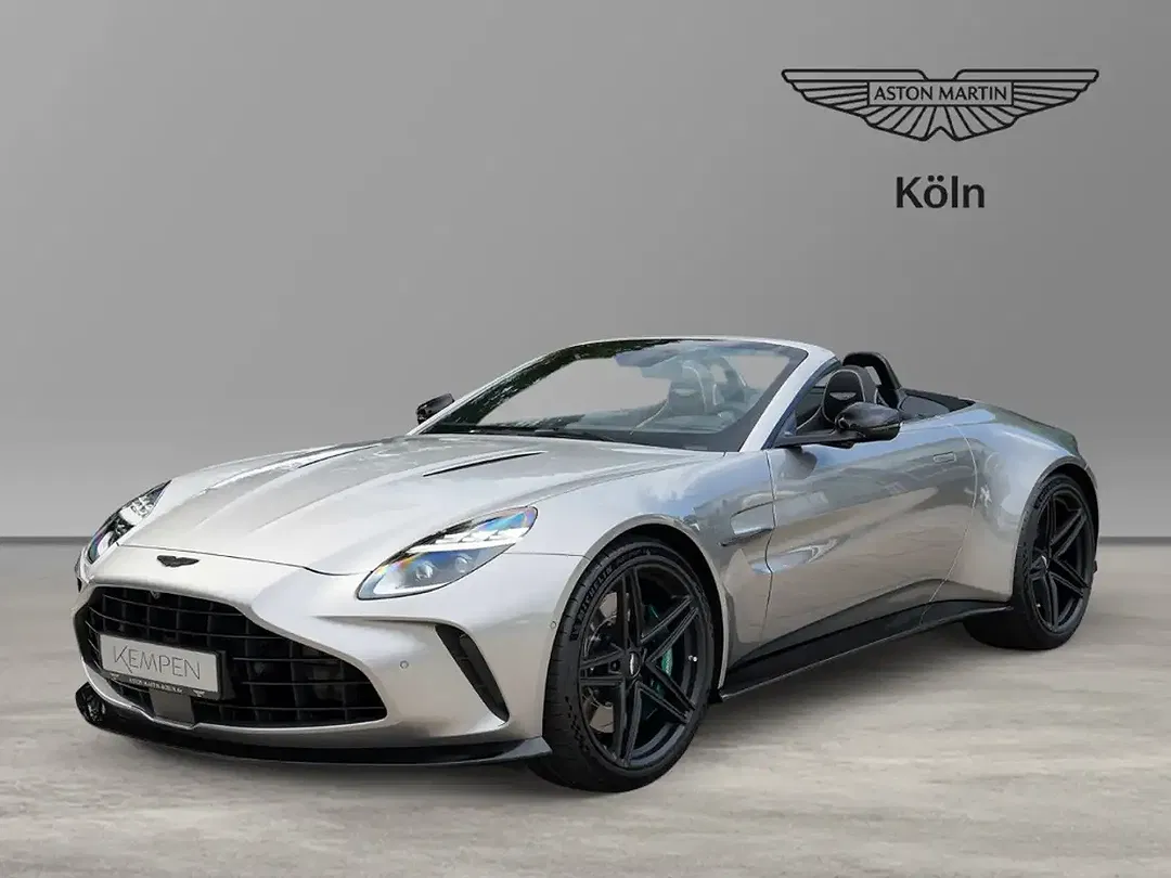 Aston Martin Vantage - Thumbnail 17