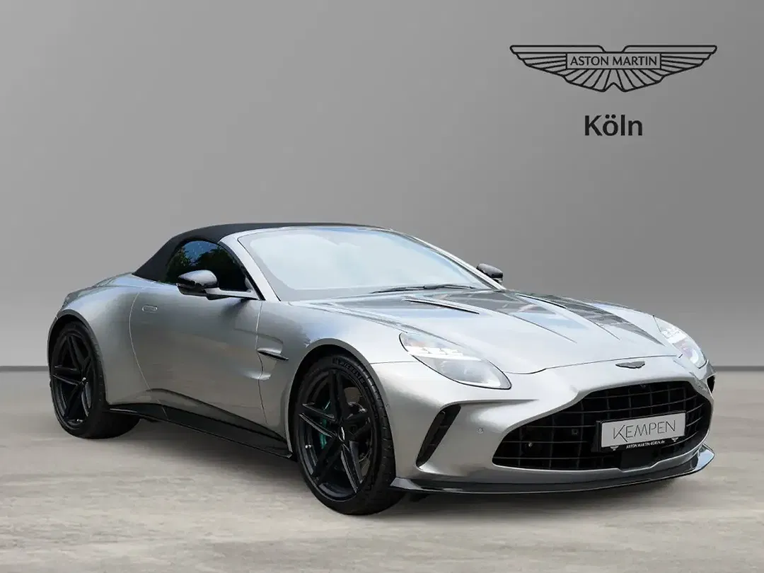 Aston Martin Vantage - Thumbnail 2