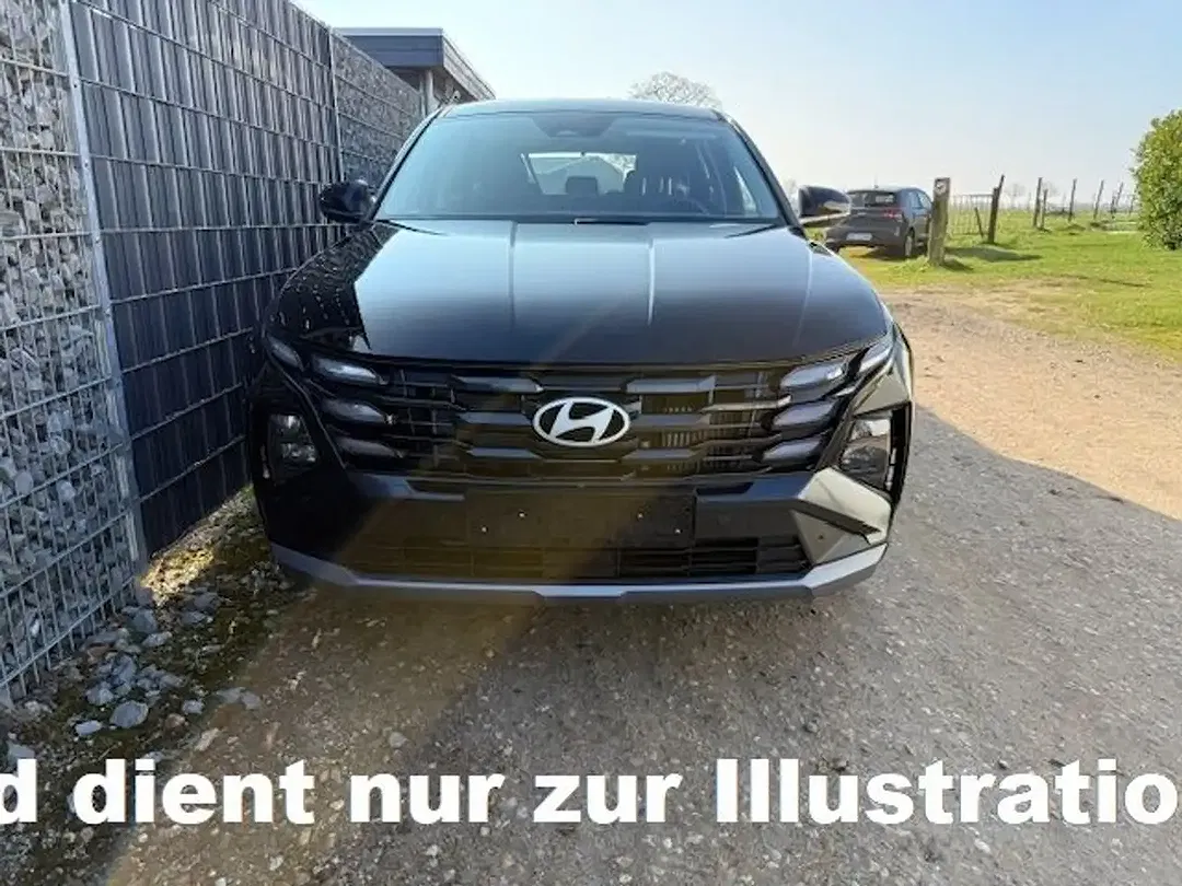 Hyundai TUCSON - Thumbnail 2