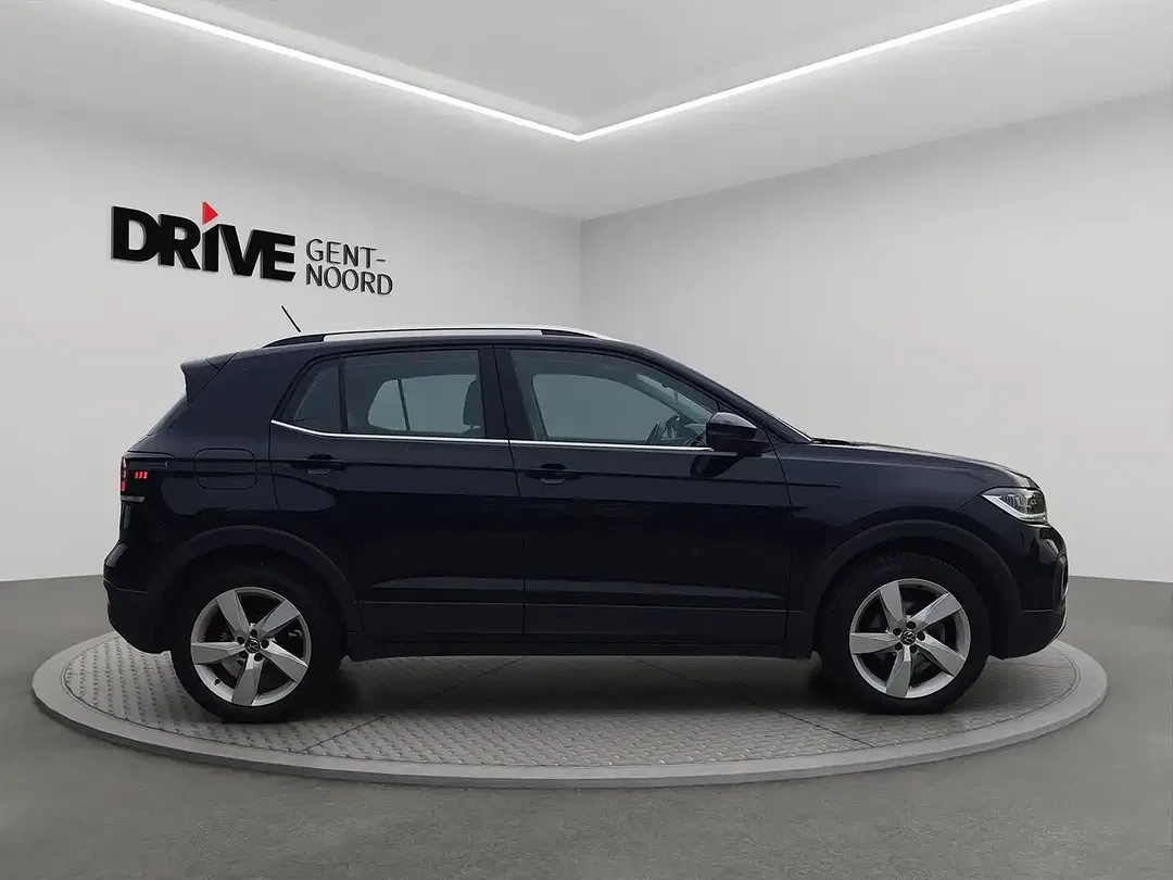 Volkswagen T-Cross - Thumbnail 6