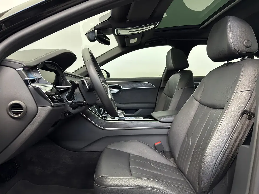 Audi A8 - Thumbnail 8
