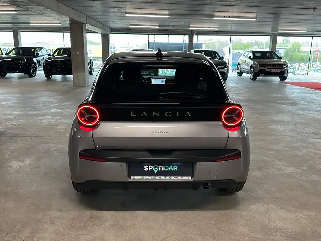 Lancia Ypsilon - Thumbnail 4