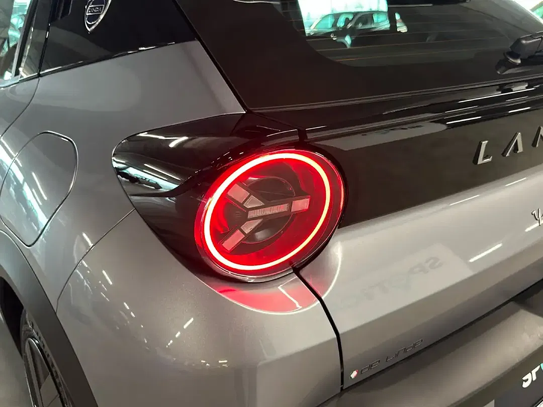 Lancia Ypsilon - Thumbnail 5