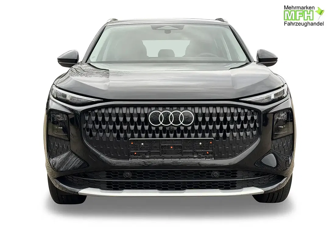 Audi Q3 - Thumbnail 7
