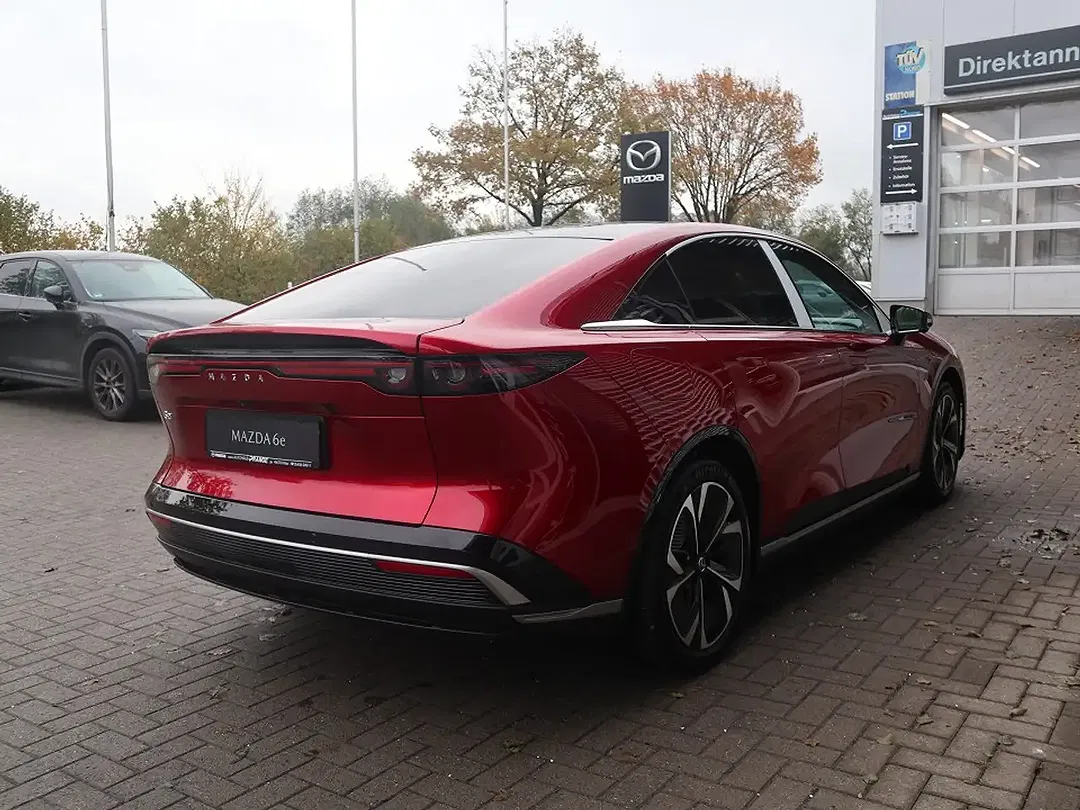 Mazda 6e - Thumbnail 5