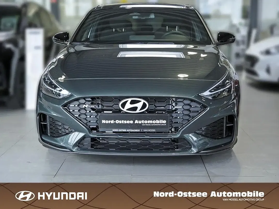 Hyundai i30 - Thumbnail 2