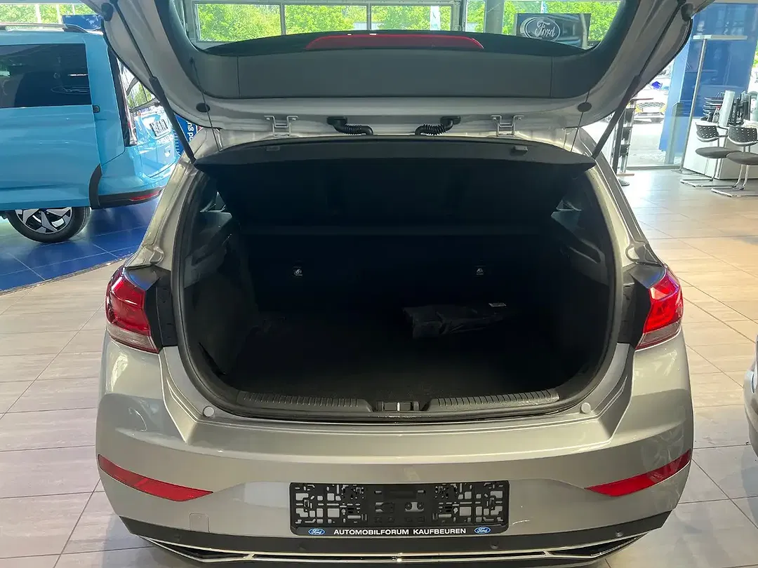 Hyundai i30 - Thumbnail 10